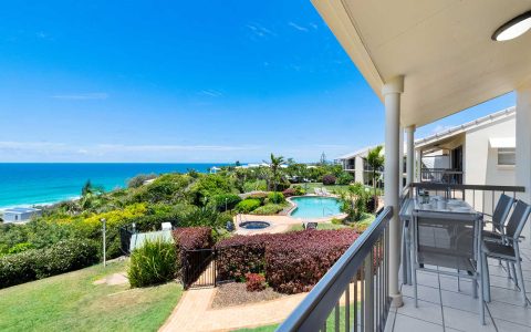 2 Bedroom Ocean View Apartment in Sunshine Beach