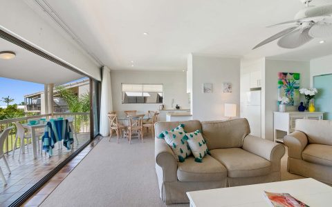 2 Bedroom Ocean View Apartment in Sunshine Beach