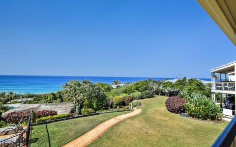 2 Bedroom Ocean View Apartment with Ensuite in Sunshine Beach