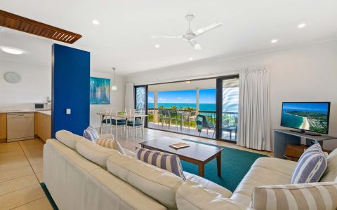 2 Bedroom Ocean View Apartment with Ensuite in Sunshine Beach