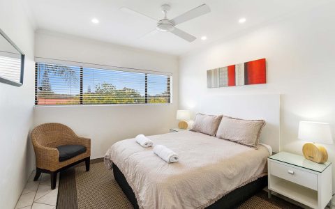 2 Bedroom Ocean View Apartment with Ensuite in Sunshine Beach