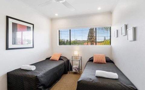 2 Bedroom Ocean View Apartment with Ensuite in Sunshine Beach