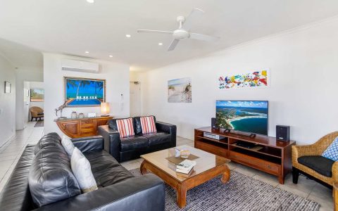 2 Bedroom Ocean View Apartment with Ensuite in Sunshine Beach