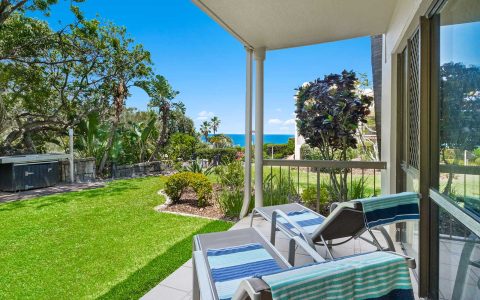2 Bedroom Part Ocean View Apartment in Sunshine Beach