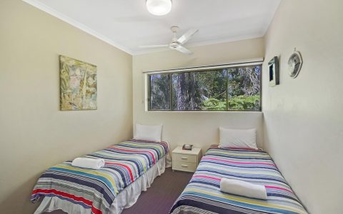 2 Bedroom Part Ocean View Apartment in Sunshine Beach