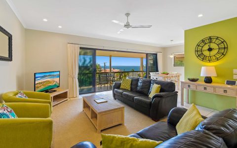 2 Bedroom Part Ocean View Apartment in Sunshine Beach