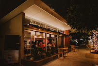 Zachary’s Gourmet Pizza Bar in Noosa Heads QLD, Australia